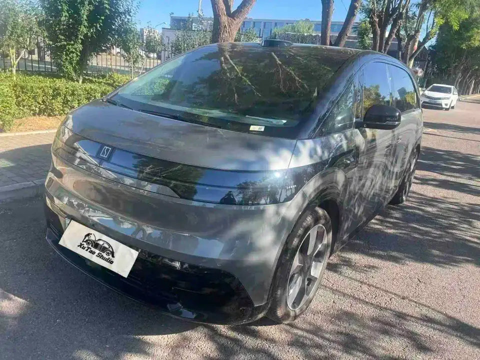 Zeekr MIX Smart Driving Edition 2025