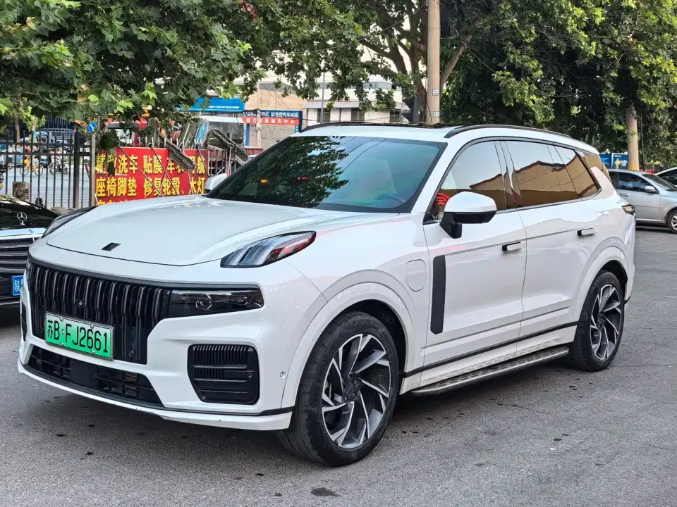 Lynk & Co 09 EM-P 2.0T PHEV Halo 6-seater 2022