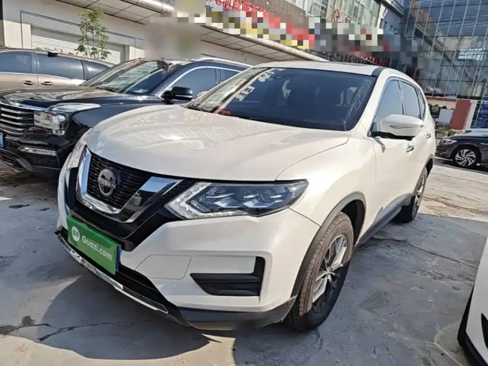 Nissan X-Trail Honor 2.0L 2WD Leading Edition 2025