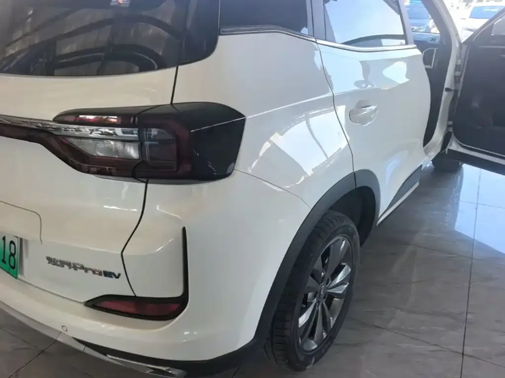 Cowin Xuanjie Pro EV 401km Joy Edition 2024 — фото 8