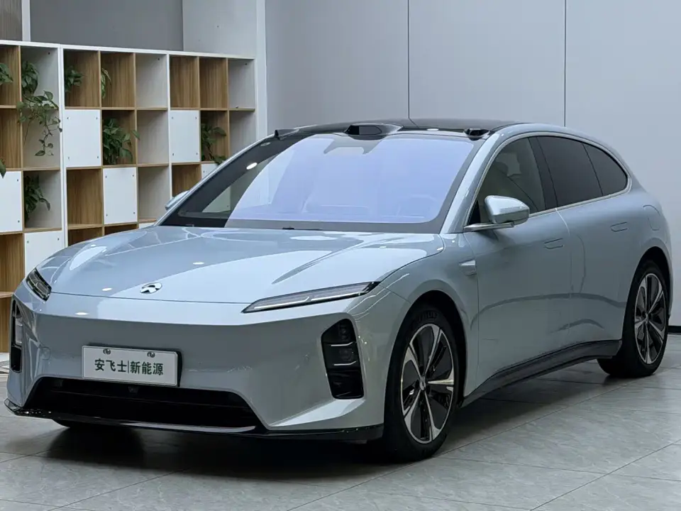 NIO ET5T 75kWh Touring 2025