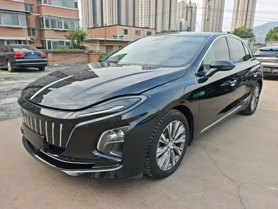 Hongqi E-QM5 431km Charging Enjoyment Edition 2022