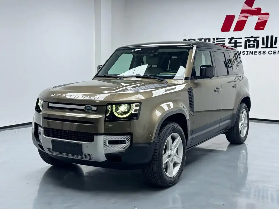 Land Rover Defender Model 110 P400 HSE 2021