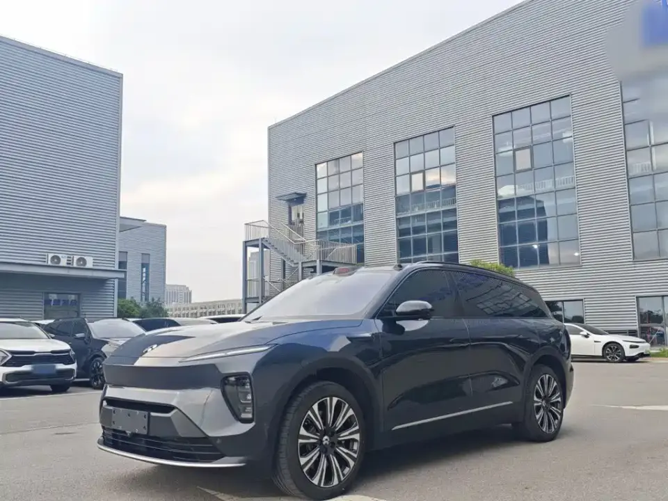NIO ES8 75kWh Executive Edition 2023