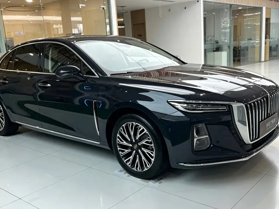 Hongqi H5 2.0T Automatic Smart Connect Flag Leader Edition 2024