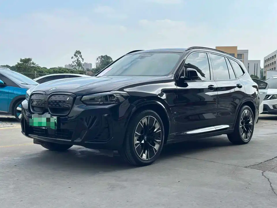 BMW iX3 Innovation Leader 2024