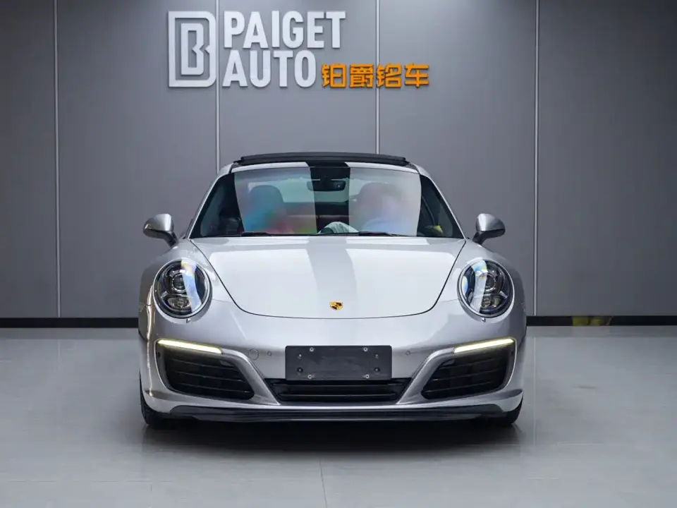 Porsche 911 Carrera 3.0T 2019