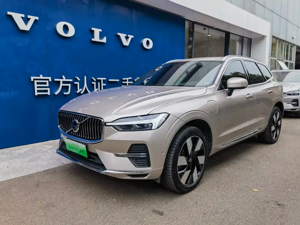 Volvo XC60 Plug-in Hybrid T8 PHEV Long Range AWD Smart Elite Luxury Edition 2024
