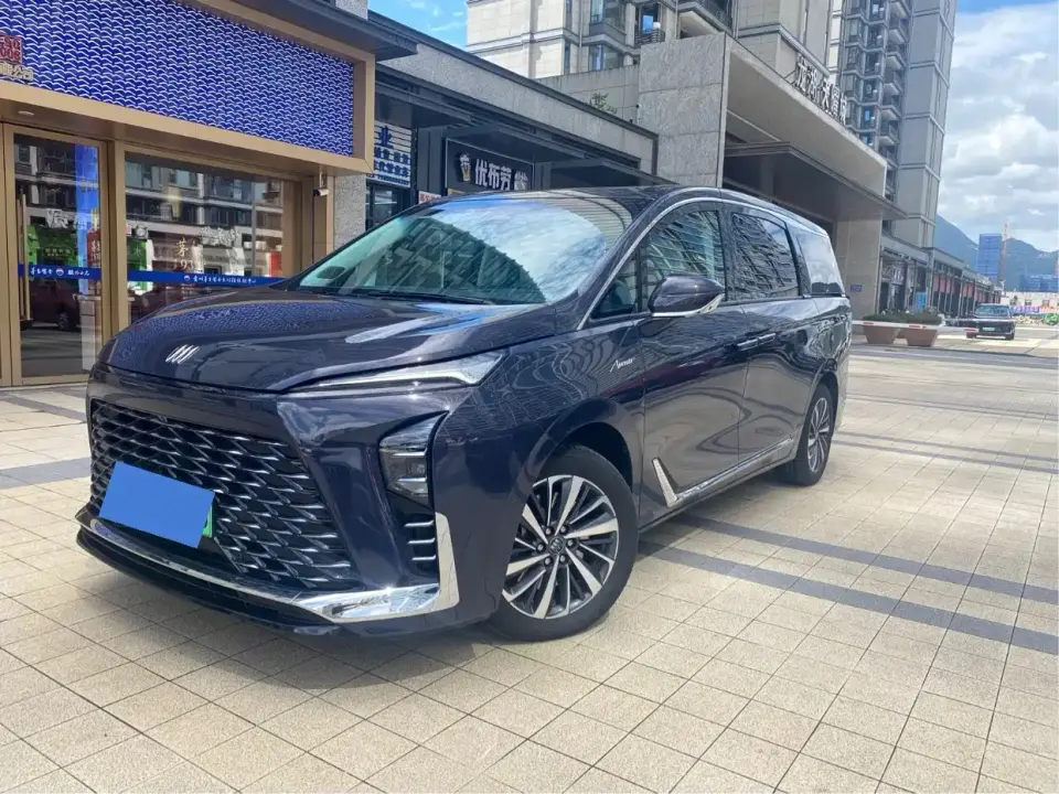 Buick GL8 New Energy Land Honor NCM 2025