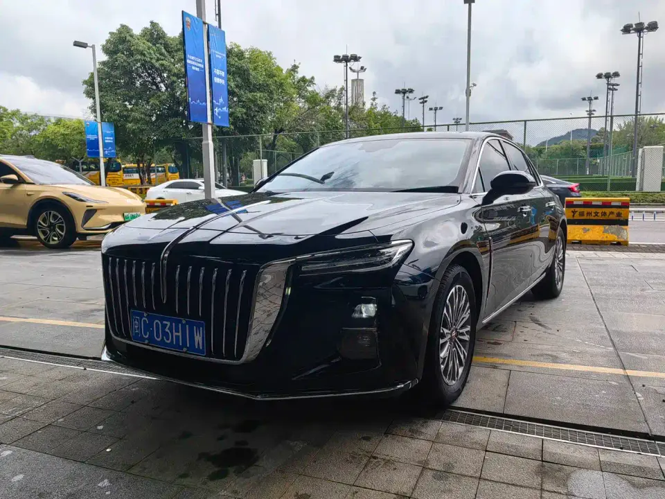 Hongqi H5 1.5T DCT Smart Connect Joy Edition 2023