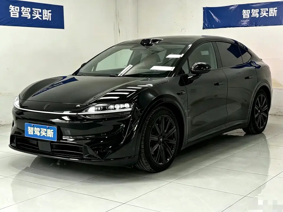 Zhijie Luxeed R7 All-electric UItra 2025