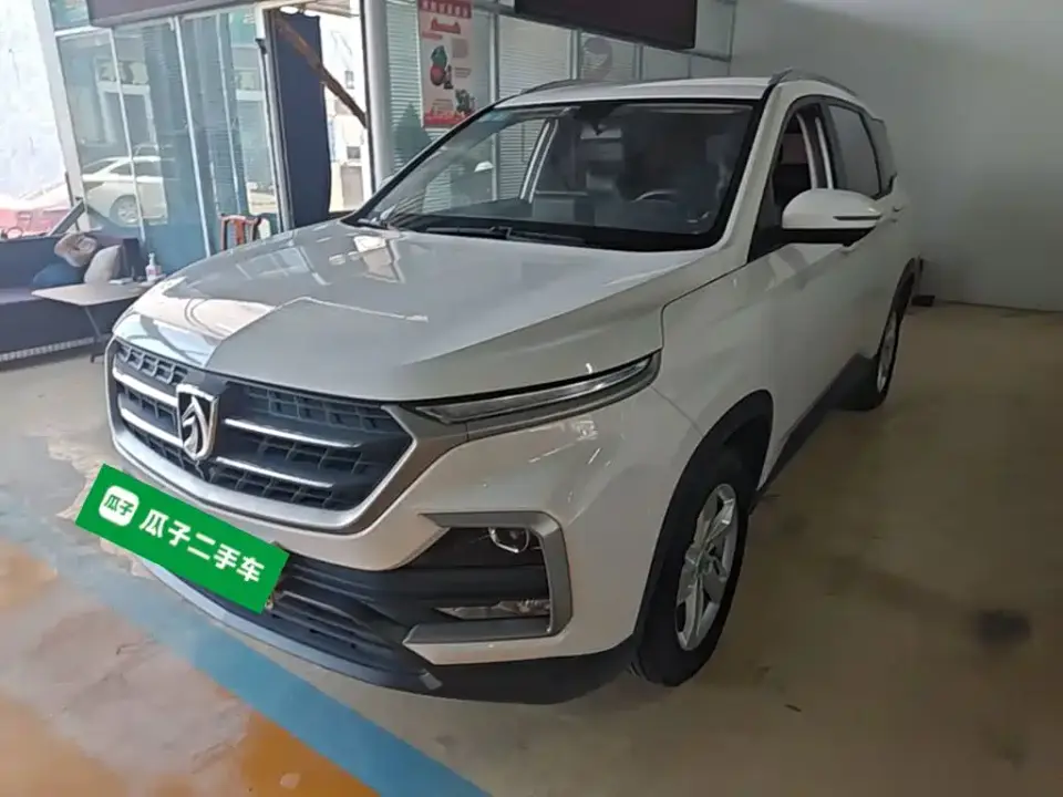 Baojun 530 1.5T Manual Comfort 7-Seater China VI 2020