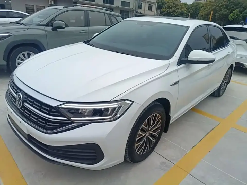 Volkswagen Sagitar 200TSI DSG Flying Edition 2024