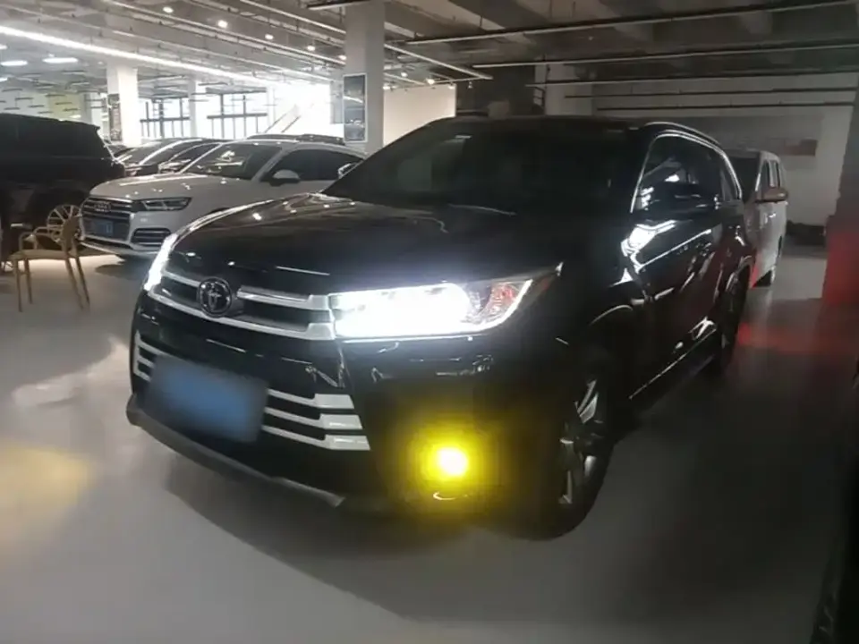 Toyota Highlander 2.0T 4WD Luxury 7-seater China VI 2020