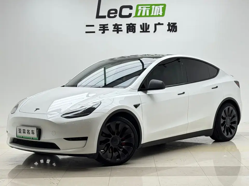 Tesla Model Y Performance High-Performance All-Wheel Drive Version 2023