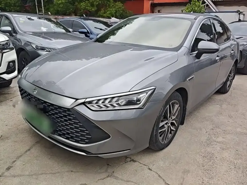 BYD Qin PLUS DM-i 55KM Flagship 2022