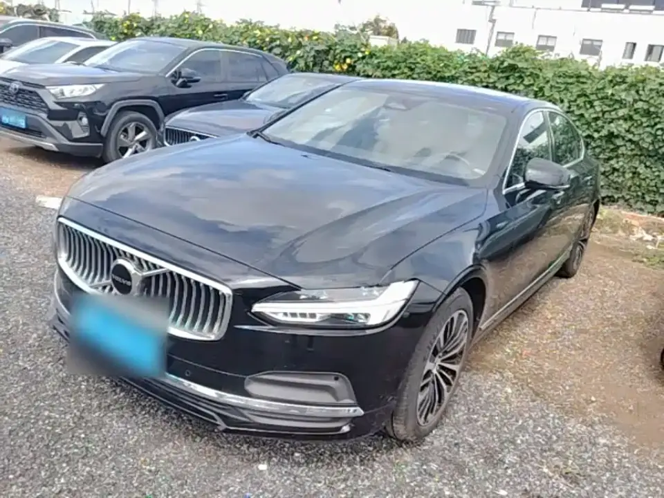 Volvo S90 B5 Zhiyi Luxury Edition 2024