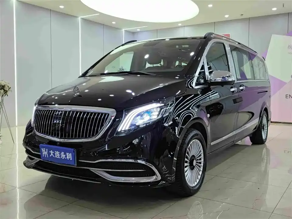 Mercedes-Benz Vito 2.0T Business Edition 7-seater 2022