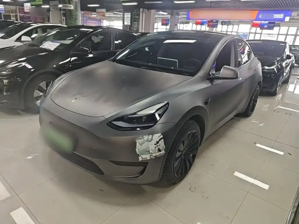 Tesla Model Y Facelift Rear-Wheel Drive Version 2023