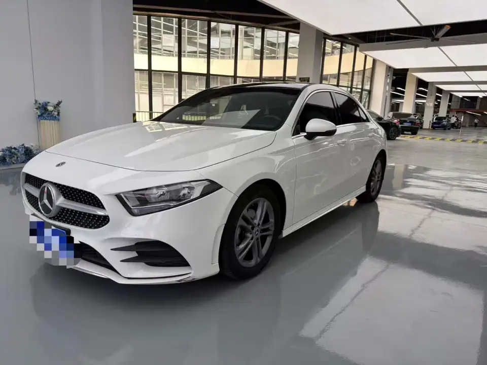 Mercedes-Benz A-Class A 180 L Sport Sedan 2022