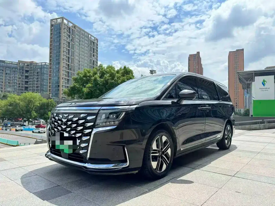JAC Refine Refine RF8 PHEV Smart Edition 1.5T 150KM Flagship (LFP) 2024