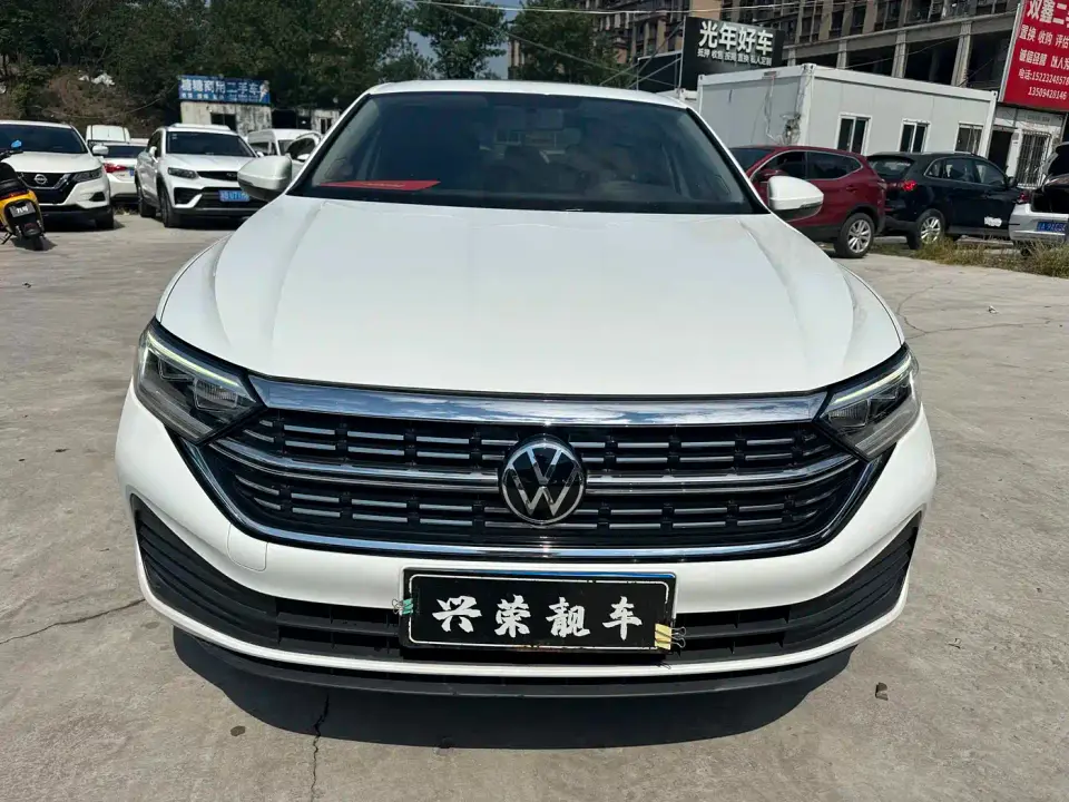 Volkswagen Sagitar 300TSI DSG Leap Edition 2024