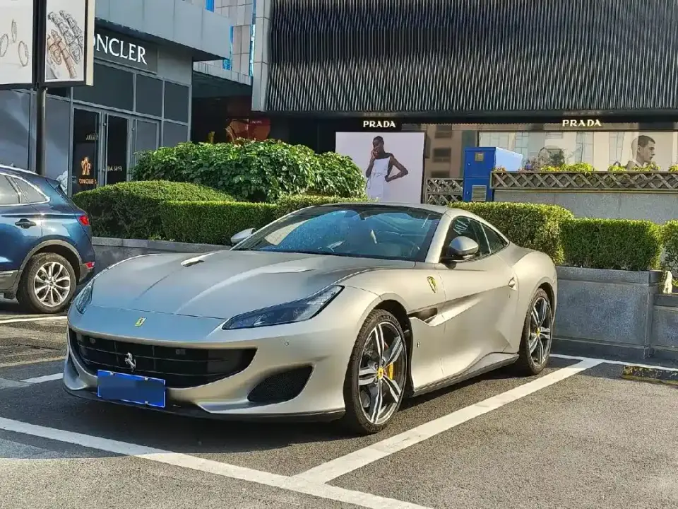 Ferrari Portofino Model 3.9T 2019