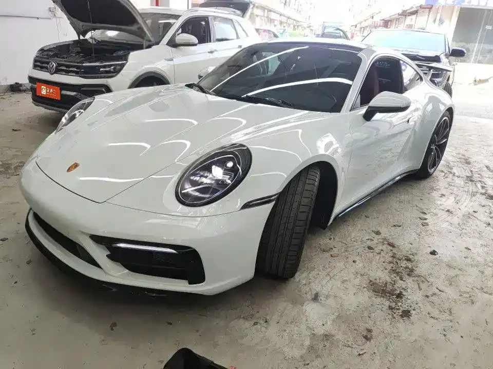 Porsche 911 Carrera 4 3.0T 2023