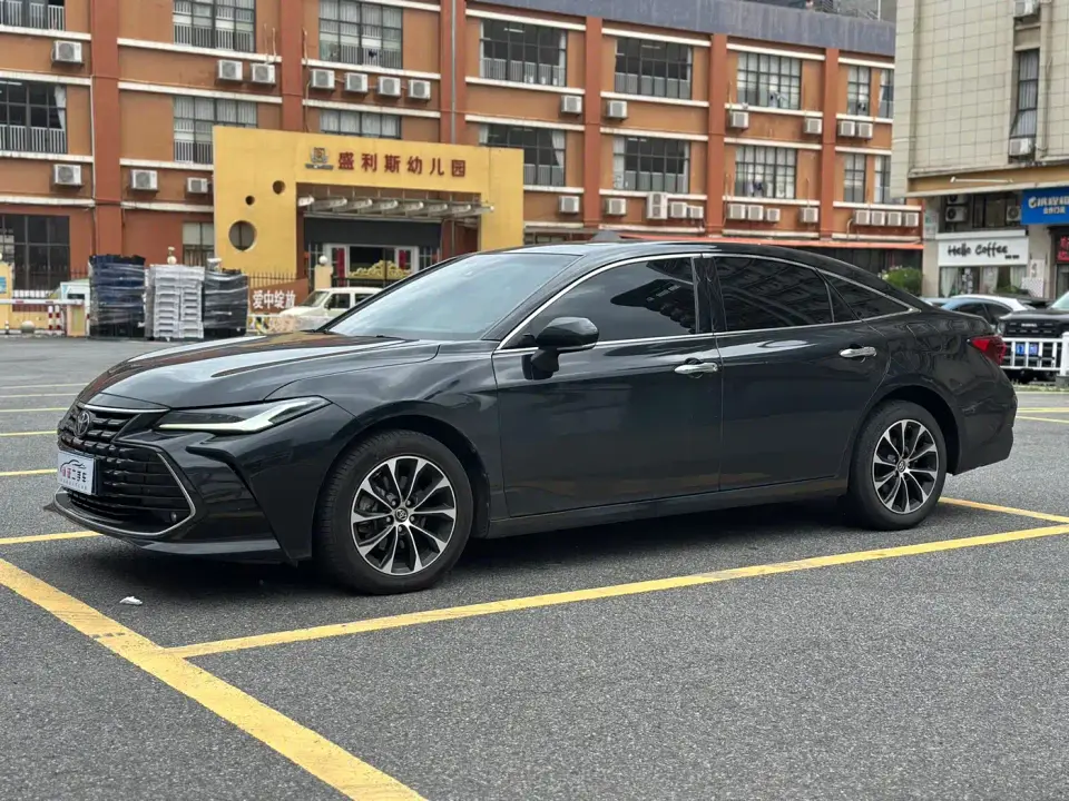 Toyota Avalon 2.0L Luxury Edition 2023