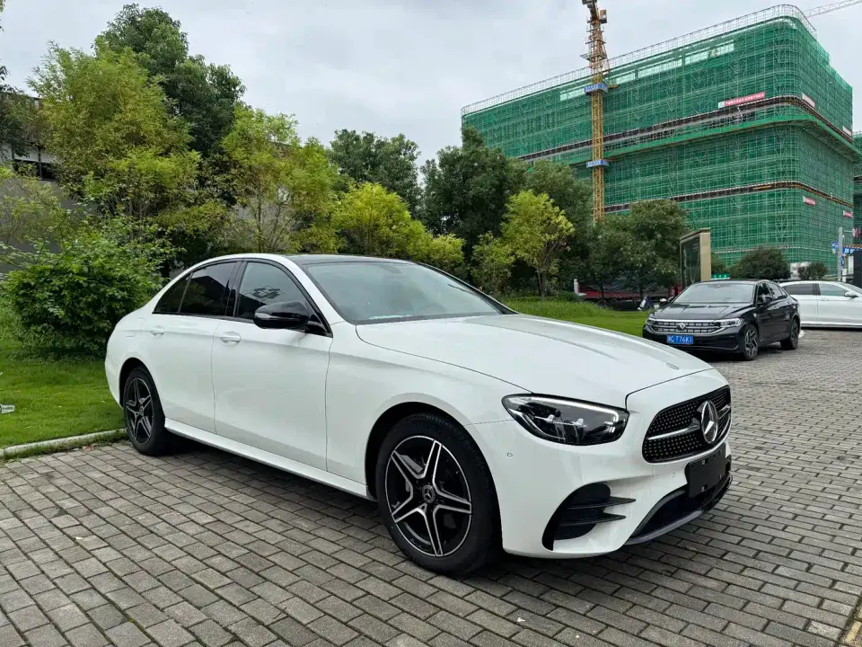 Mercedes-Benz E-Class (Import) Facelift E 260 Fashion Sport 2024