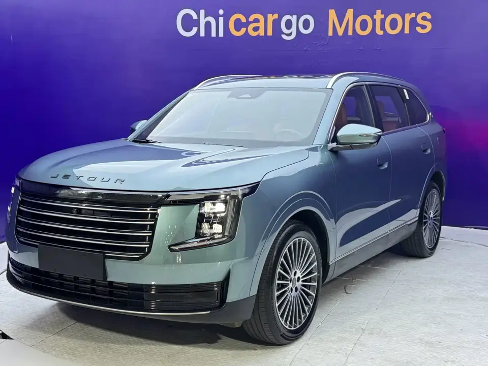 Jetour X70L 2.0T Automatic Flagship 7-Seater 2025