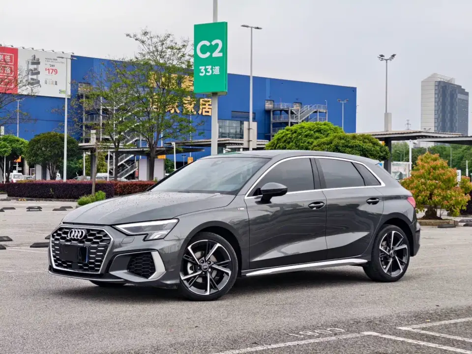 Audi A3 Facelift Sportback 35 TFSI Fashion Sport 2023