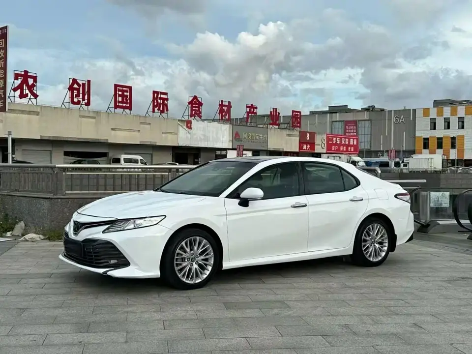 Toyota Camry 2.5G Luxury Edition 2019