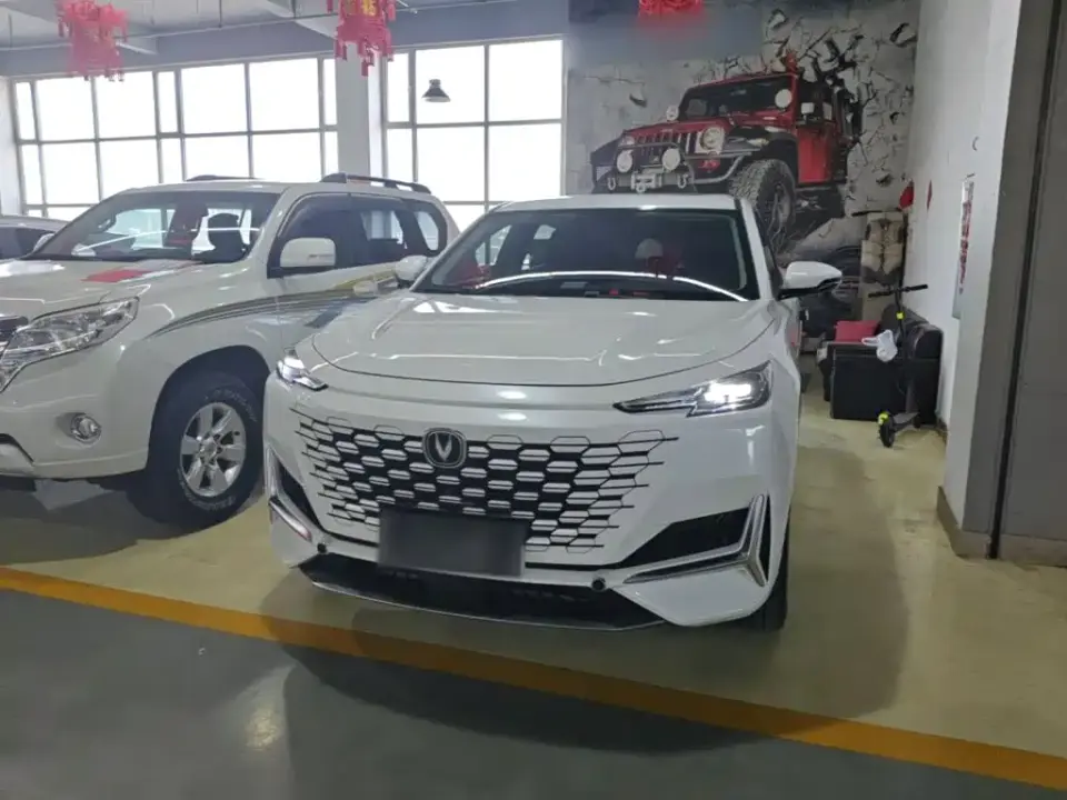 Changan UNI-K Model 2.0T Luxury Type 2022