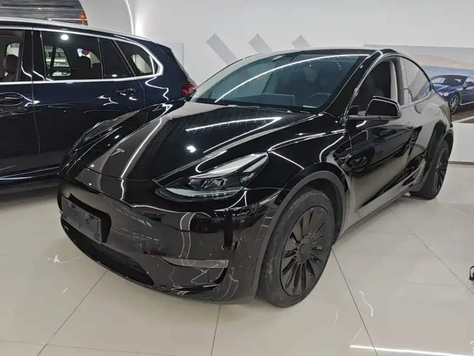 Tesla Model Y Facelift Long Range All-Wheel Drive Version 2023