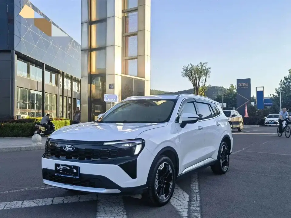 Ford Lingrui EcoBoost 170 Platinum 2025