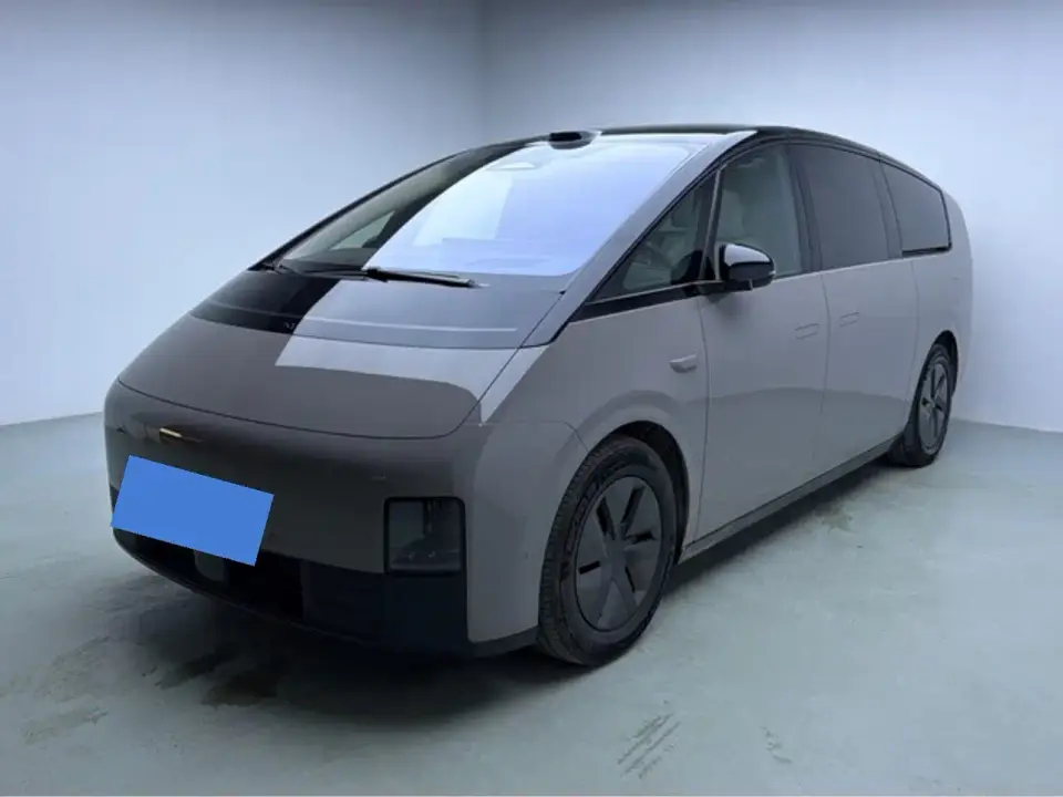 Li Auto MEGA Ultra Smart Renewal Edition 2025