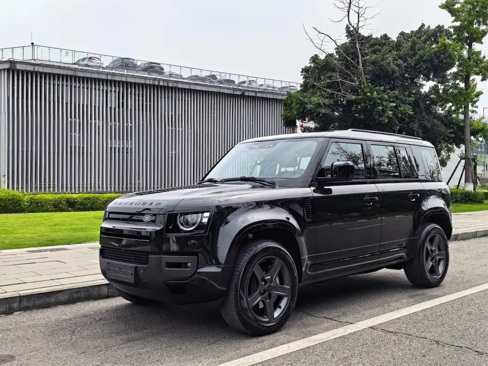 Land Rover Defender Land Rover Defender 110 3.0T P400 X-Dynamic SE 2026