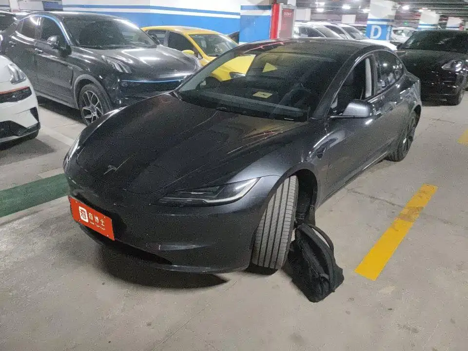 Tesla Model 3 Rear-Wheel Drive 2024