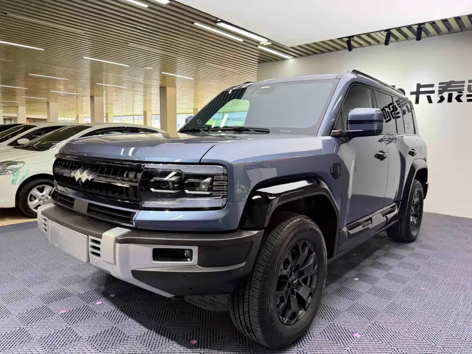 Fangchengbao Leopard 5 Yun Nian Flagship Edition 2024