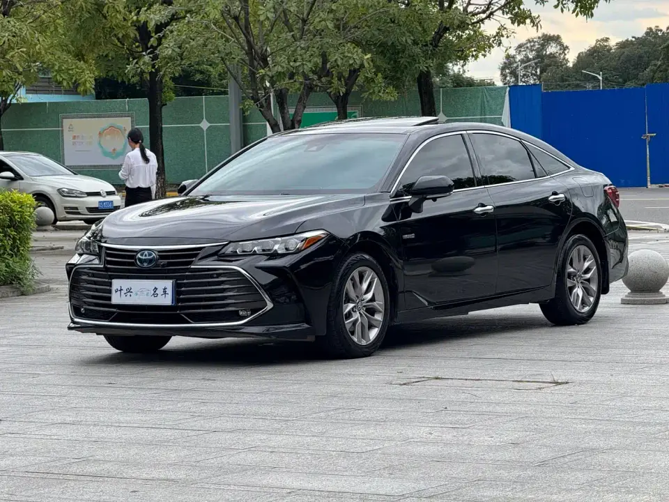 Toyota Avalon Hybrid 2.5L Luxury Edition China V 2020