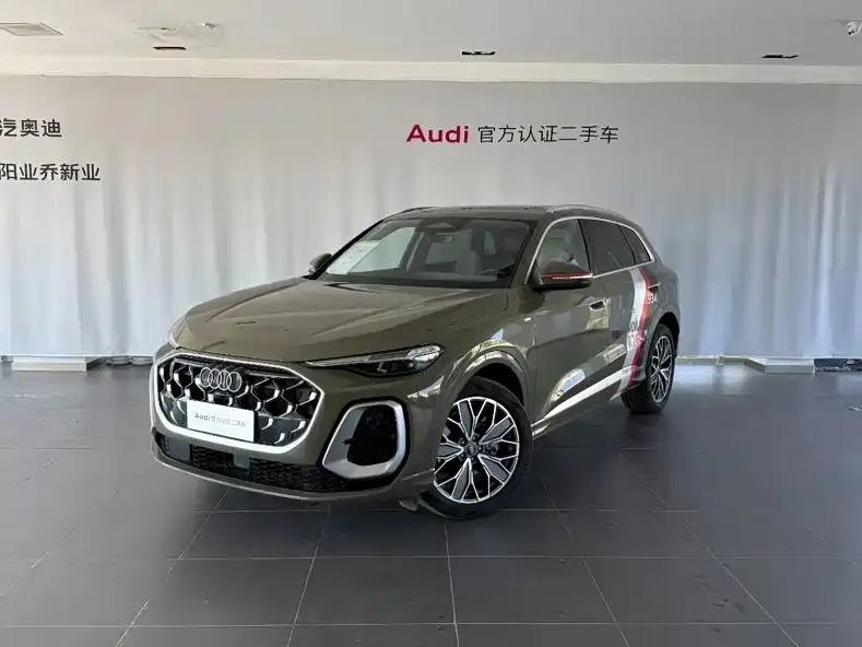 Audi Q5L Luxury Sport 150kW 2025