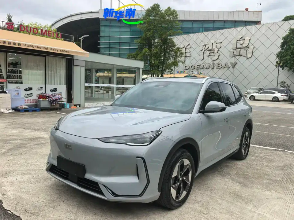 Geely Galaxy Galaxy E5 530km Explore+ Edition 2024