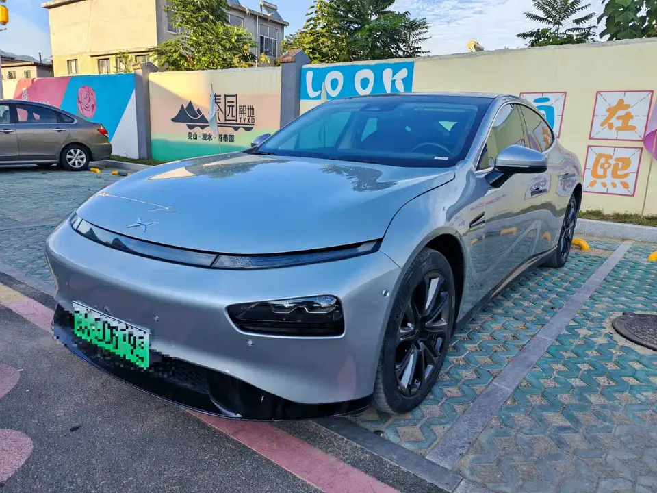 XPeng P7 670E+ 2022