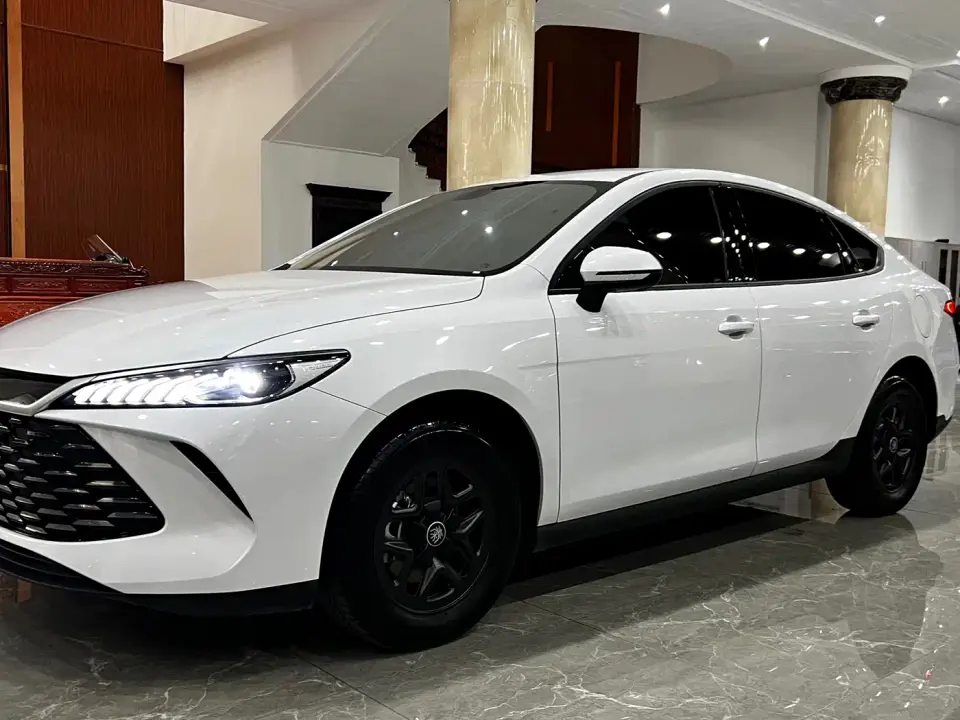 BYD Qin PLUS DM-i 128KM Progressive 2026