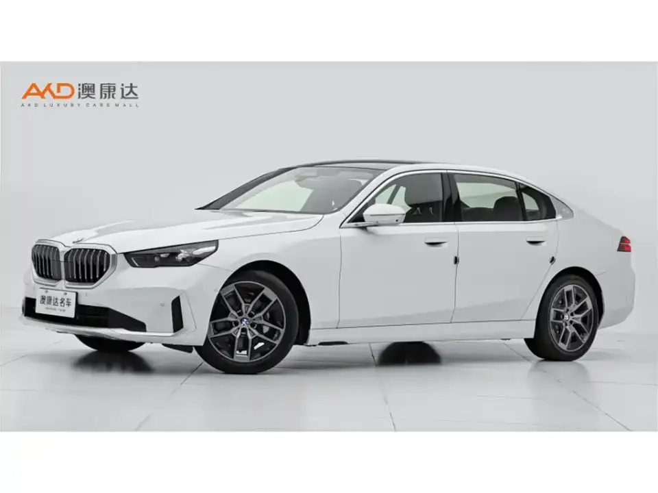 BMW 5 Series 530Li Leading Model Luxury Package 2026