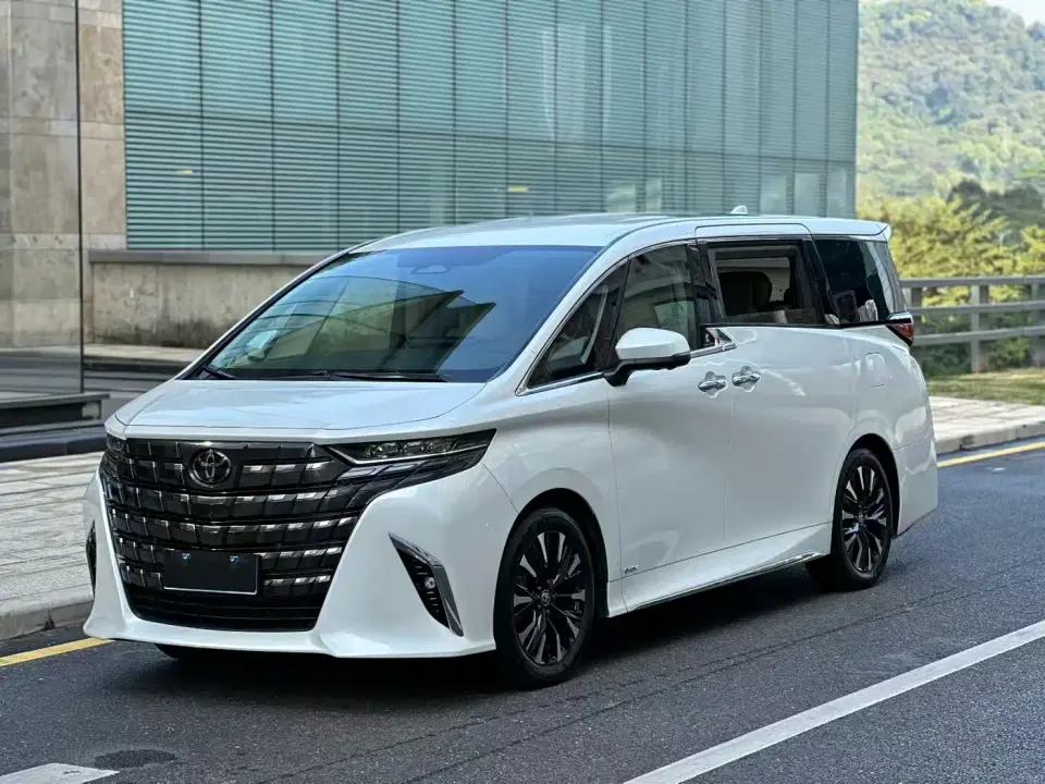 Toyota Alphard Hybrid 2.5L Ultimate Enjoyment Edition 2024