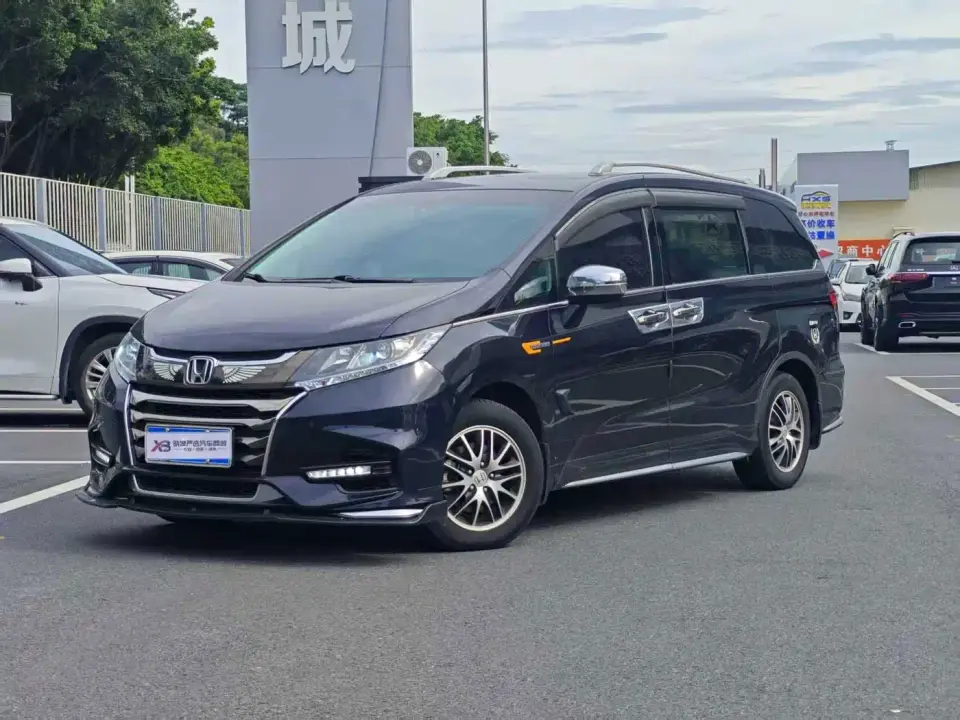 Honda Odyssey 2.0L Sharp Premium Edition 2021