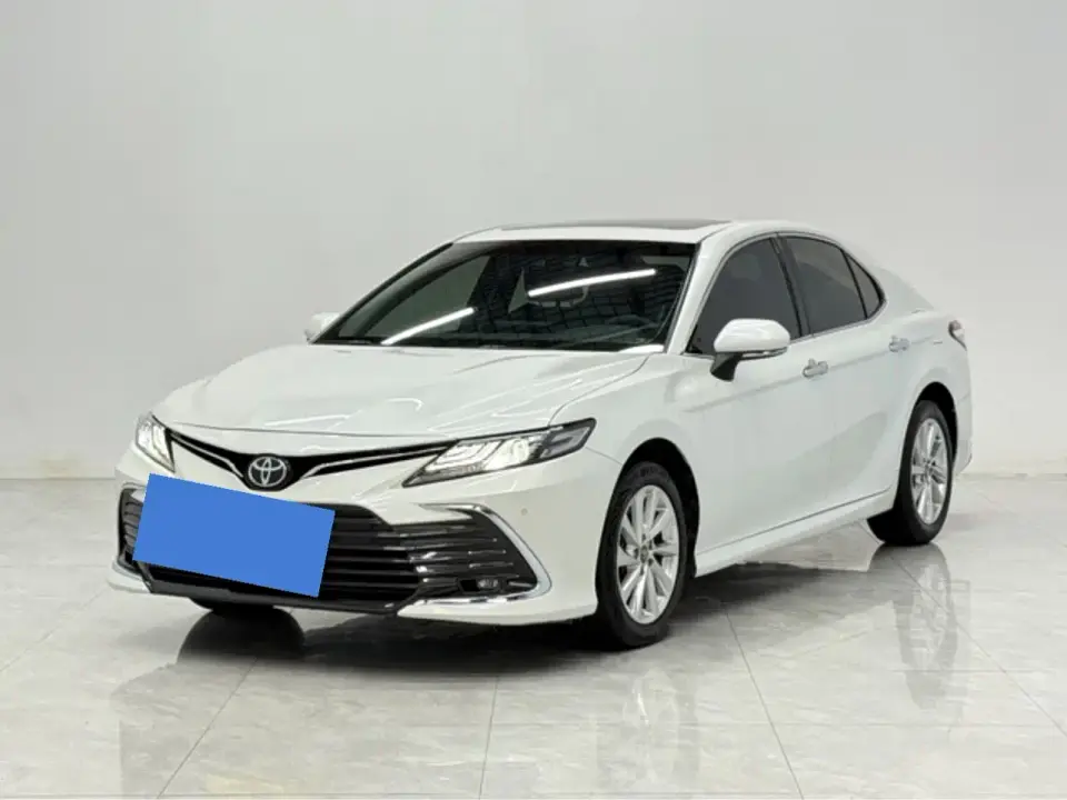Toyota Camry 2.0G Luxury Edition 2022