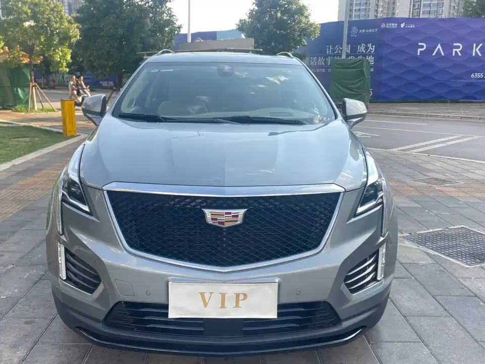 Cadillac XT5 2.0T 4WD Platinum 2025